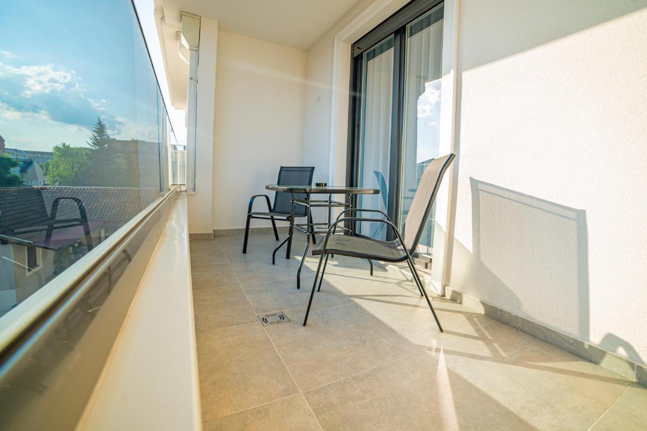 נובי סאד Zoe Apartment מראה חיצוני תמונה